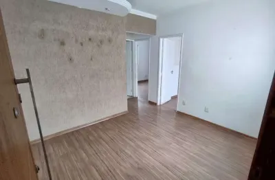 Apartamento com 2 quartos à venda na Rua Dois, Arvoredo 2ª Seção, Contagem por R$ 200.000