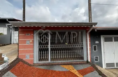 Casa à venda no jardim itamaracá em indaiatuba-sp com 2 quartos sendo 1 suíte.