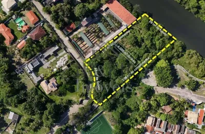Excelente terreno  plano  com 4.500m² em condomínio lauro de freitas.