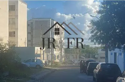 Apartamento com 2 quartos à venda na Rua Sucupió, Abrantes, Camaçari