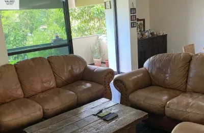 Refúgio perfeito no paraíso da enseada. vende-se apartamento de 3 dormitórios por r$ 810.200,00