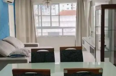 Vende-se ou aluga-se apartamento de 2 dormitórios com dependênia completa/ itararé/ sv
