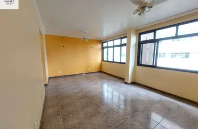 Aluga-se imóvel no josé menino com 3 dormitórios, sendo uma suíte com duas vagas de garagem