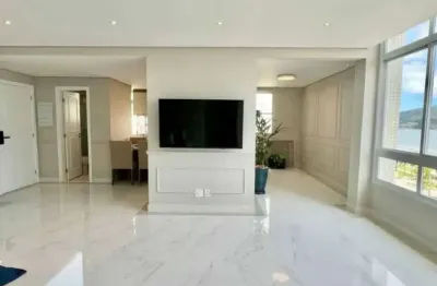 Vende-se apto de 2 dorm/2 wc/vaga/ar condicionado/ porteira fechada