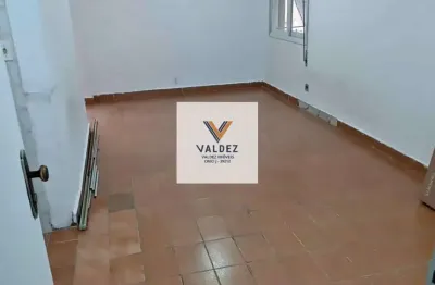 Vende-se sala living/embaré- santos para moradia ou investimento a poucos passos passos da praia