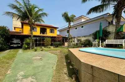 Casa com 4 quartos à venda na Rua Lourival França Oliveira, 3, Parque Burle, Cabo Frio
