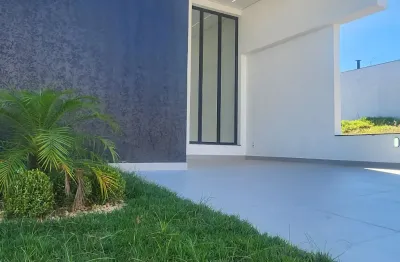 Casa em condomínio fechado com 3 quartos à venda no Horto Florestal, Sorocaba 