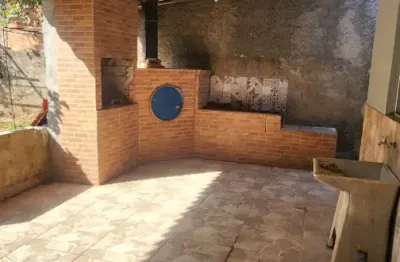 Casa térrea 4 suites com piscina e área gourmet em jorge oterer iperó