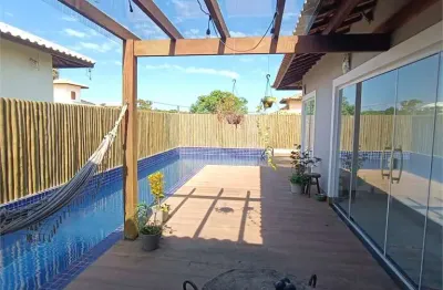 Condomínio com 3 quartos à venda ou para locação em rasa - rj