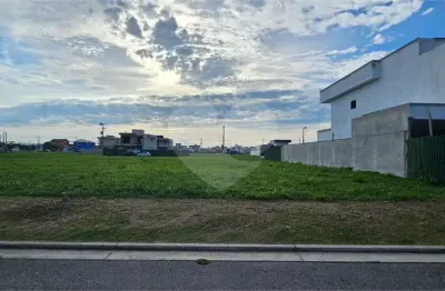 Terreno à venda no Ogiva, Cabo Frio 