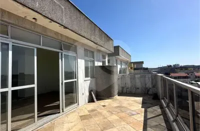 Cobertura com 4 quartos à venda no Braga, Cabo Frio 