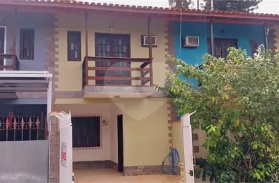 Casa em condomínio fechado com 2 quartos à venda no Palmeiras, Cabo Frio 
