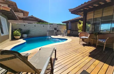 Terreno em condomínio fechado à venda na Praia Rasa, Armação dos Búzios 