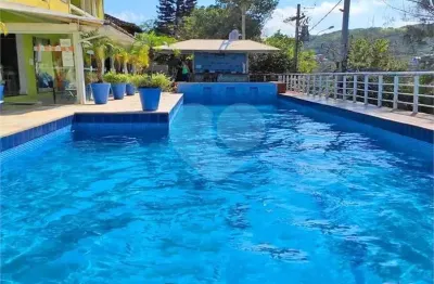 Prédio à venda no Portal da Ferradura, Armação dos Búzios 