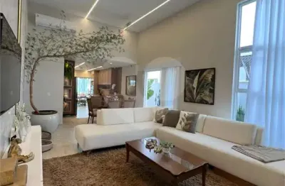 Casa em condomínio fechado com 3 quartos para alugar no Ogiva, Cabo Frio 