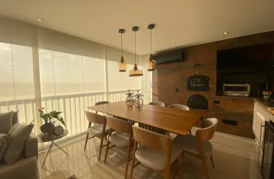 Excelente apto com 162m2, 03 suítes, ampla sala living para 03 ambientes, em conceito aberto, varanda gourmet integrada à sala e cozinha, escritório, 03 vagas de garagem.
