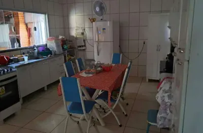 Casa à venda, 2 quartos, 2 vagas, Jardim Suécia - Mogi Guaçu/SP