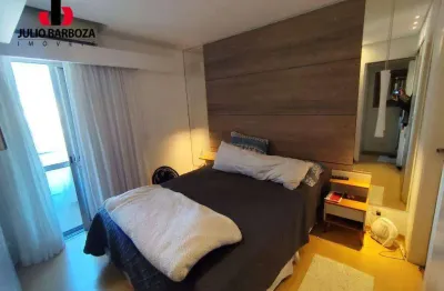 Lindo apartamento totalmente modernizado,com 3 dormit´´orios, sendo 1 suíte, ar condicionado, 2 vagas de garagem