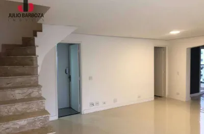Cobertura com 3 dormitórios, sendo 1 suite, 260m², 2 vagas de garagem