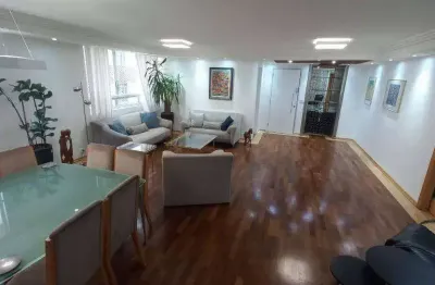 No coração do jardins lindo apto reformado e todo mobiliado 184m2 útil  sendo 3 dormitórios com 2 suítes ,2 vagas  . sp