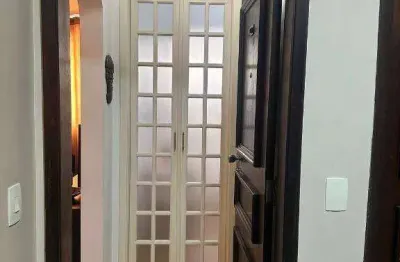 Apartamento em moema pássaros, com 1 dormitório, 2 banheiros, 1 vaga de garagem