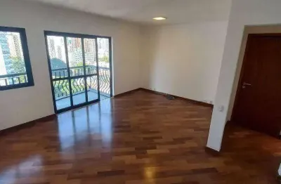 Moema pássaros venda 3:dorm um suíte ,lavabo ,reformado,2 vagas ,lazer andar alto sol da manhã sp.