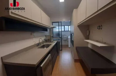 Lindo apartamento em moema,  reformado, com 3 suítes,ar condicionado,sacada, e 2 vagas de garagem