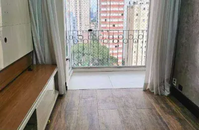 Lindo apartamento totalmente modernizado, na Vila Olímpia, com 2 dormitórios, sacada, e 1 vaga de garagem