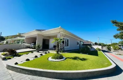 Casa com 3 quartos à venda na Rua Monte Cambirela, 1, Praia de Fora, Palhoça