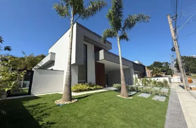 Casa com 3 quartos à venda na Rua Henriqueta Deolinda da Silva, 07, Forquilhas, São José