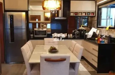 Casa com 2 quartos à venda na Rua dos Cocãos, 1, Madri, Palhoça