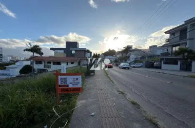 Terreno à venda na Avenida dos Lagos, 1, Pedra Branca, Palhoça