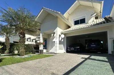 Casa com 3 quartos à venda na Rua das Cacaueiros, 75, Pedra Branca, Palhoça