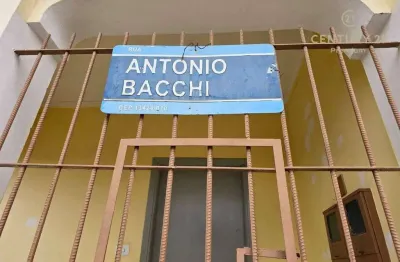 Casa com 2 quartos à venda na Rua Antônio Bacchi, 734, Paulista, Piracicaba