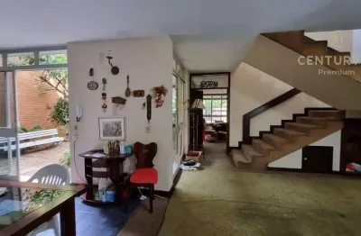 Casa com 5 quartos à venda na Rua Moraes Barros, 1646, Alto, Piracicaba