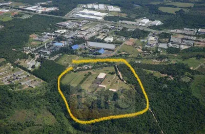Área de terreno com prédio industrial em sorocaba sp