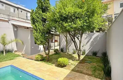 Sobrado alto padrão com piscina e 5 vagas na parada inglesa – 1.799.000,00!