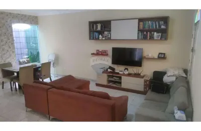 Casa com 3 quartos à venda na Rua Francisco Rollemberg Ramos, 46, São Conrado, Aracaju