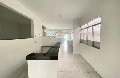 Excelente ponto comercial na av. santa catarina em aracaju/se