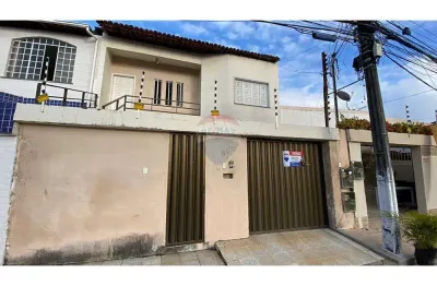 Casa com 6 quartos à venda no Treze de Julho, Aracaju 