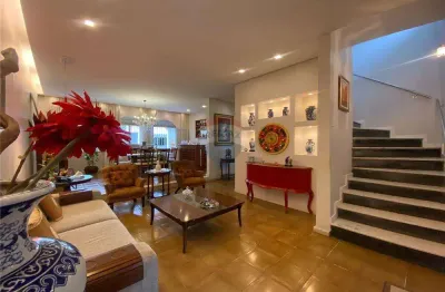 Casa com 5 quartos à venda na Praça Florival Brito, 36, Farolândia, Aracaju