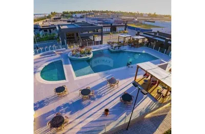 Vende apt. com 121m², com vista para o mar no condomínio maravista - aruana