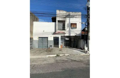 Casa com 7 quartos à venda na Rua Porto da Folha, 1131, Getúlio Vargas, Aracaju