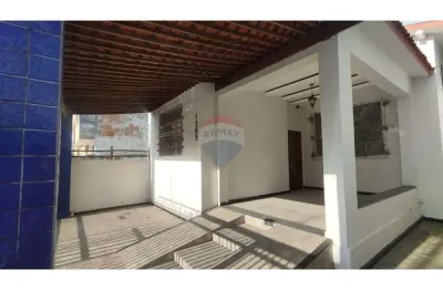 Vende casa (localização estratégica para comércio) - são josé