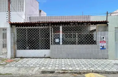 Casa no bairro são josé. ampla com espaço extra e garagem – ideal para moradia ou investimento