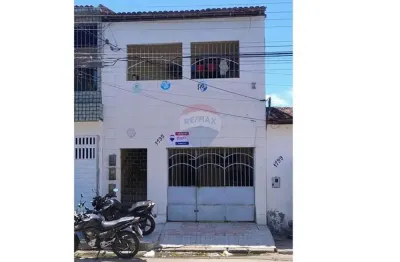 Casa duplex em aracaju próxima ao parque de exposições joão cleophas