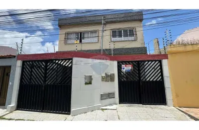 Casa com 5 quartos à venda no Getúlio Vargas, Aracaju 