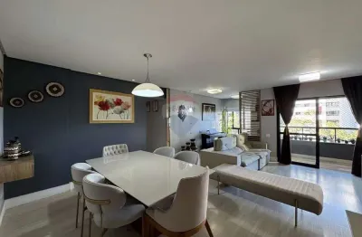 Apartamento com 3 quartos à venda na Avenida Paulo Silva, 135, Farolândia, Aracaju