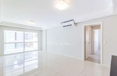 Apartamento com 2 quartos para alugar na Avenida Silva Jardim, 2522, Água Verde, Curitiba