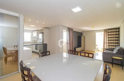 Apartamento com 3 quartos para alugar na Rua Buenos Aires, 764, Água Verde, Curitiba